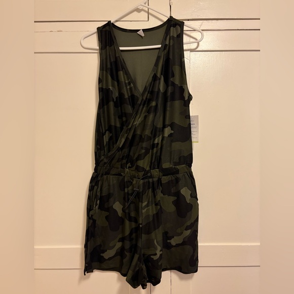 Old Navy Pants - NWT Active Old Navy Breathe On Green Camo Romper